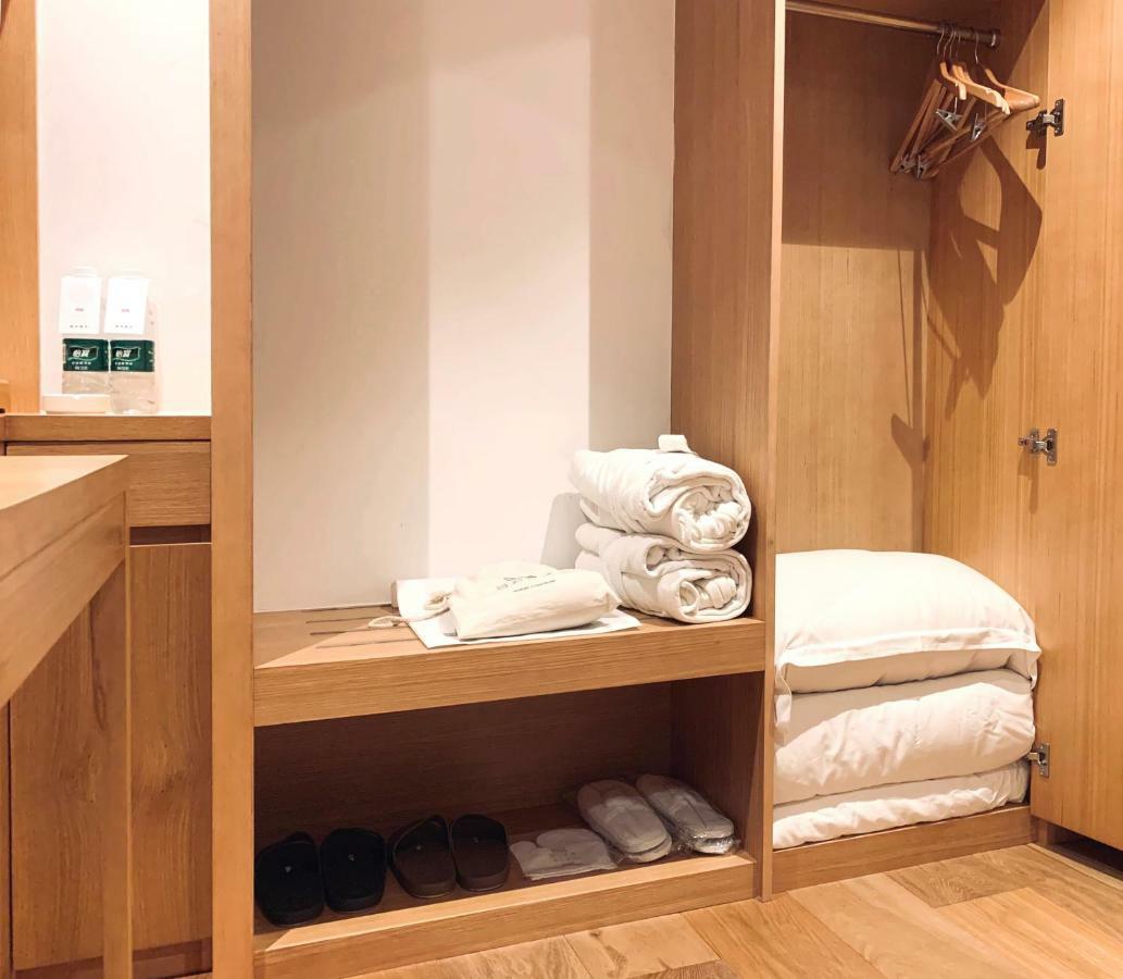 Bai Yun Qin She Boutique Hotel Chongqing Bagian luar foto