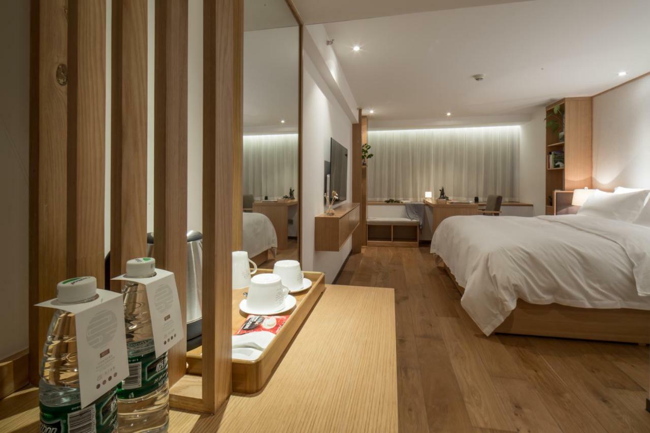 Bai Yun Qin She Boutique Hotel Chongqing Bagian luar foto